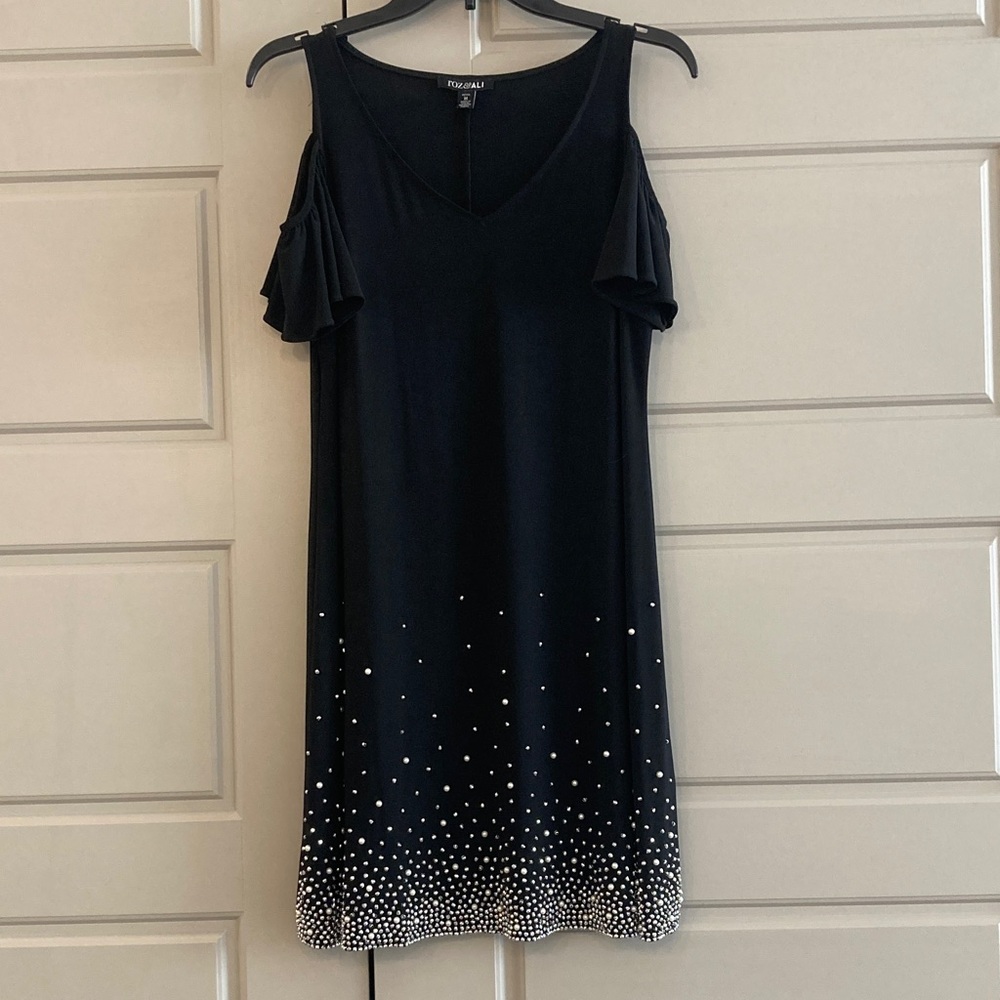 Roz & Ali Classic Black Dress
